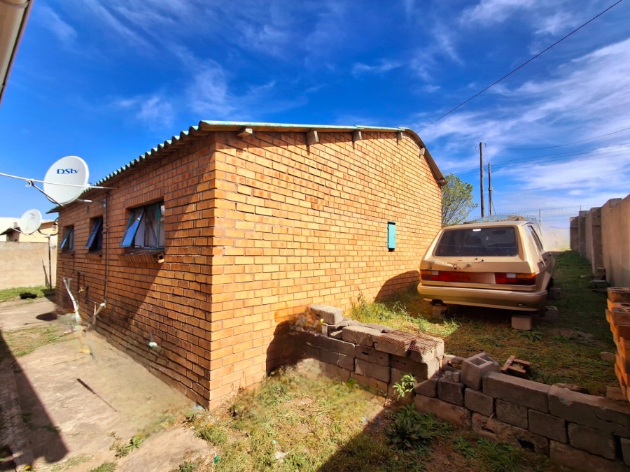 5 Bedroom Property for Sale in Mdantsane Nu 8 Eastern Cape